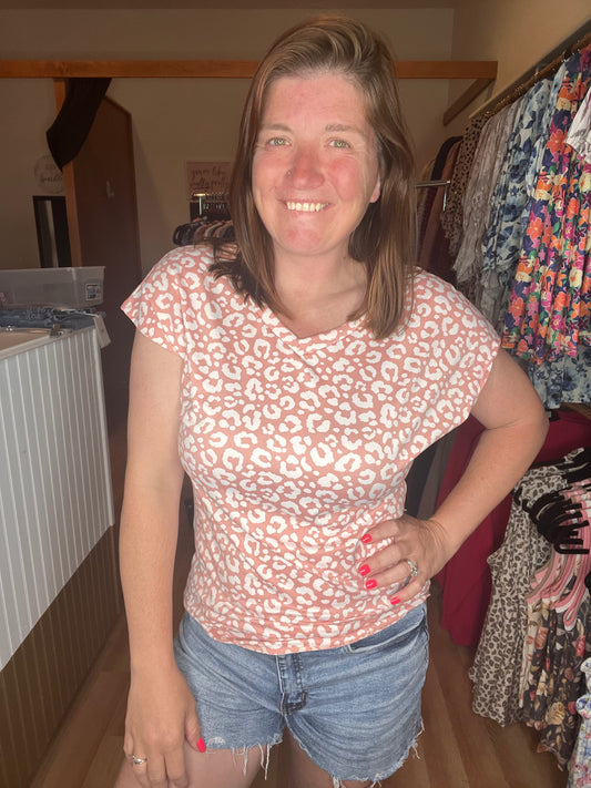 Pretty In Pink Leopard Tee